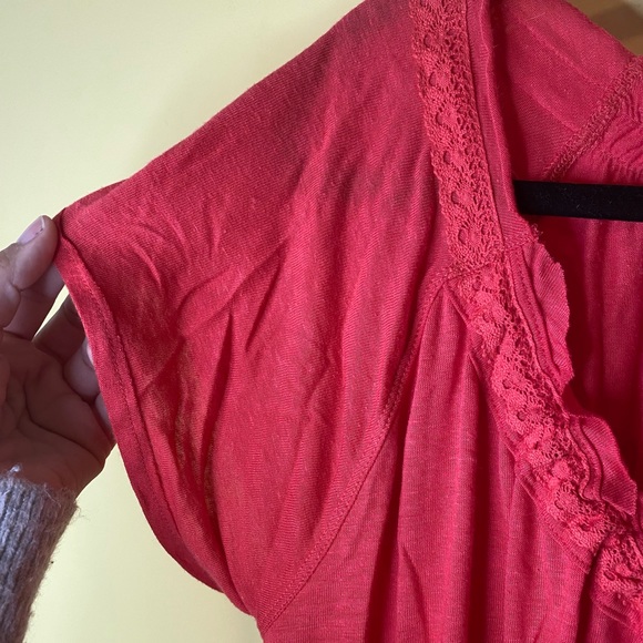 Free People Top Loose Fit Charlie Ruffle Button Down Flowy Size Small NWT - Picture 5 of 11